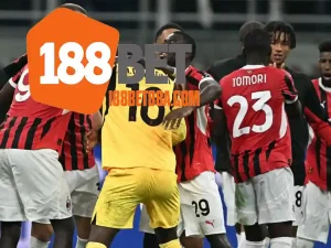 Lợi thế sân nhà đang giúp đội bóng áo sọc đỏ đen có được sự tự tin (Ảnh: Football Italia)